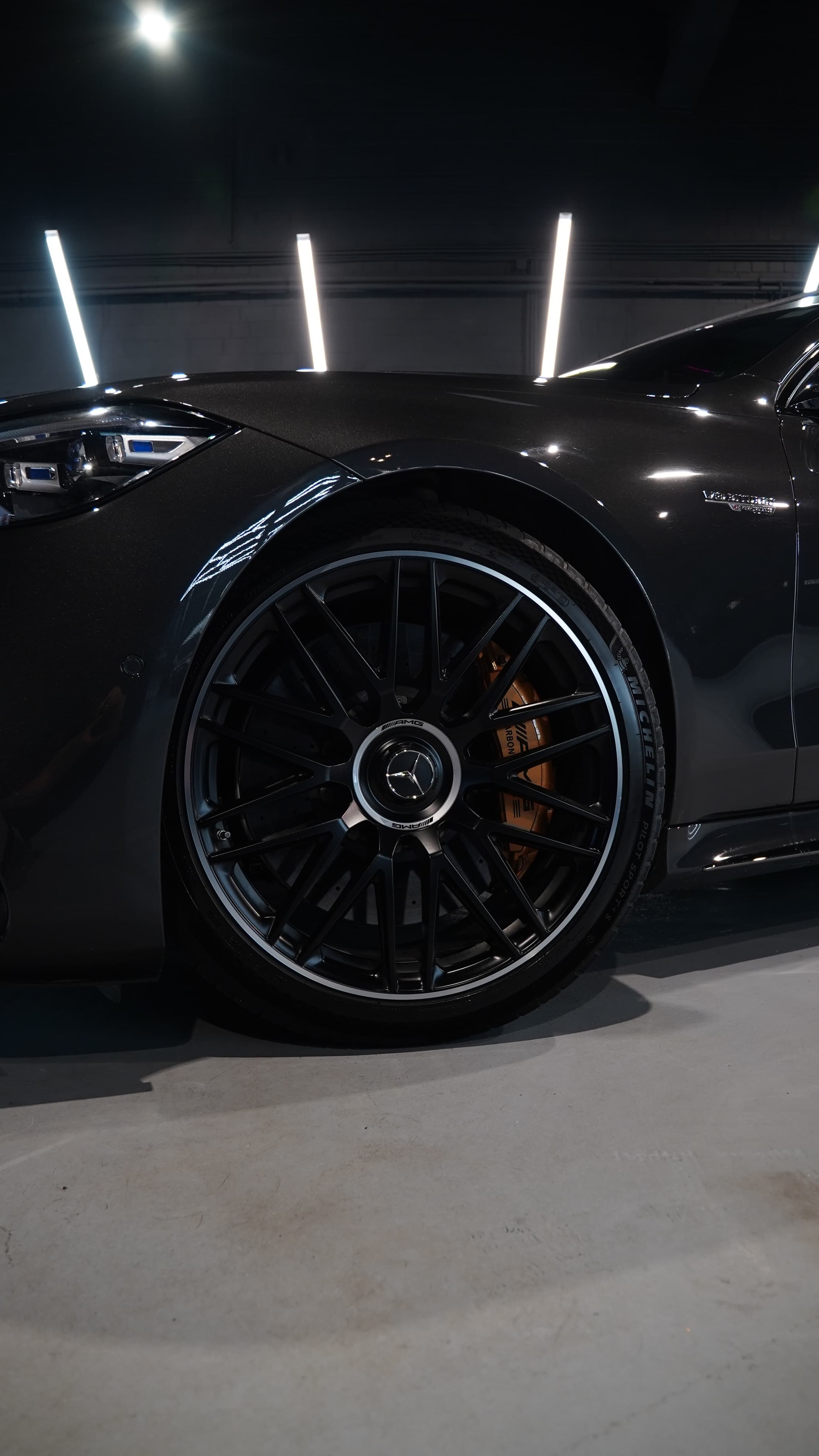 Mercedes S63 AMG in Schwarz, Heckdetail